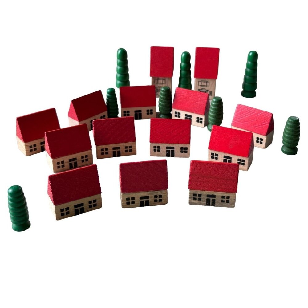 Wooden Germany Miniature Village Trees Barns Houses Animals Tractors Fencing VTG